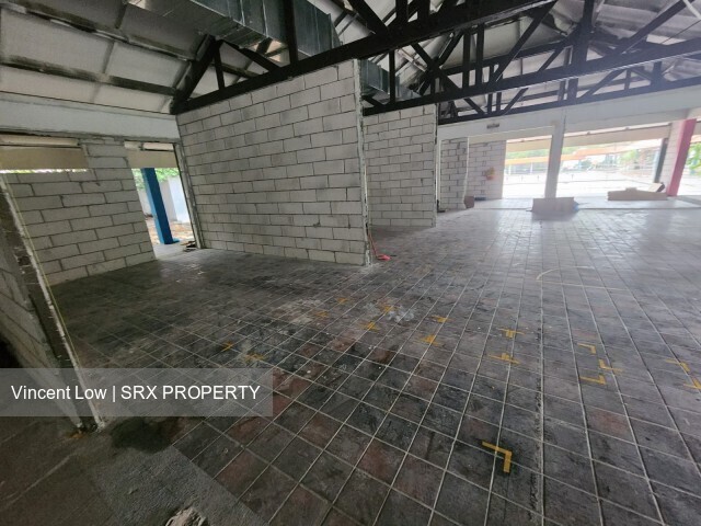 Ground floor F&B / Food Hall 7 stalls including seating area (D17), Retail #513148061